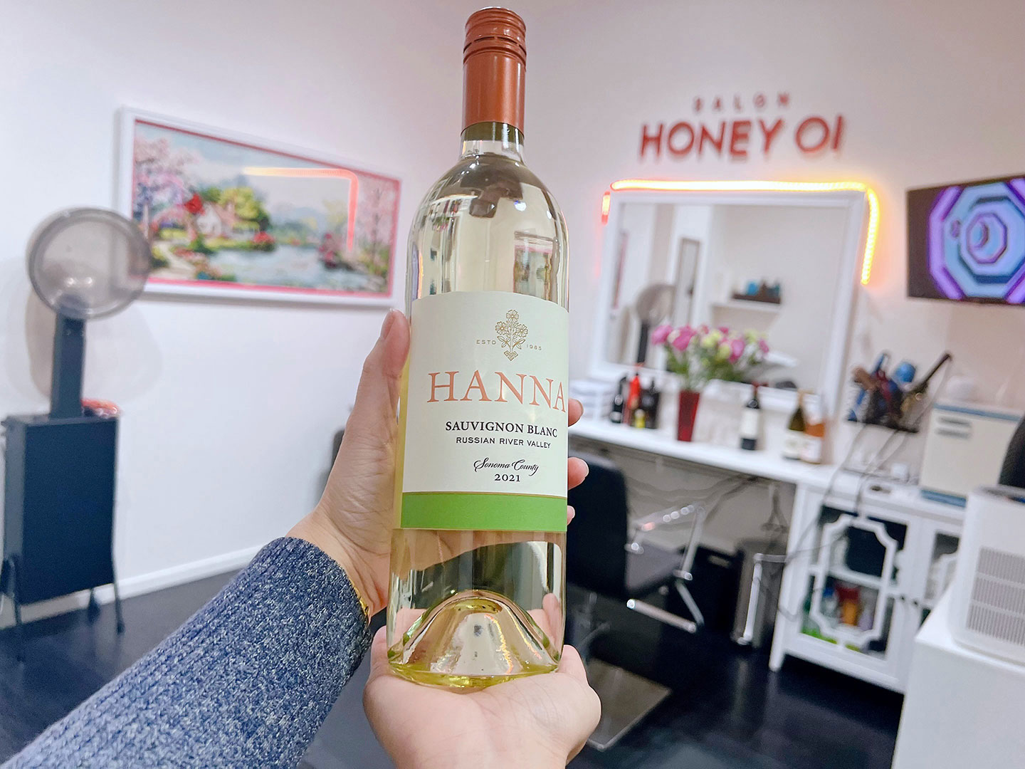 Salon Honey Oi